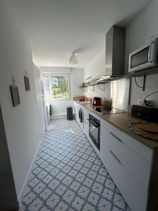 Superbe Appartement Bord De Mer 滨海圣芒德里耶 外观 照片